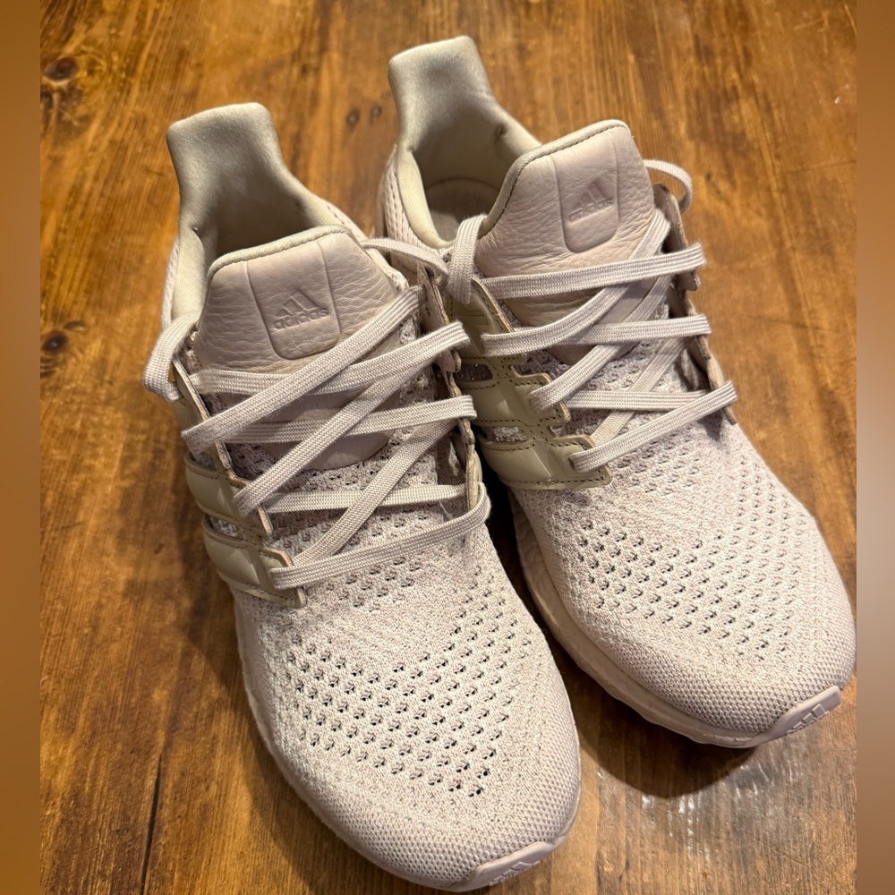 Size Men’s 8.5 - adidas UltraBoost 1.0 Wonder Taupe EUC